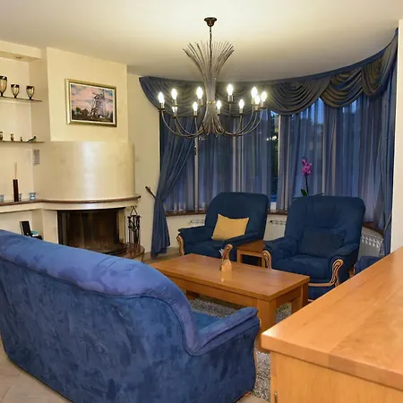 Lägenhet Royal Blue Rose *