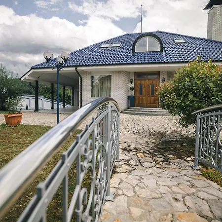 Royal Blue Rose Čačak